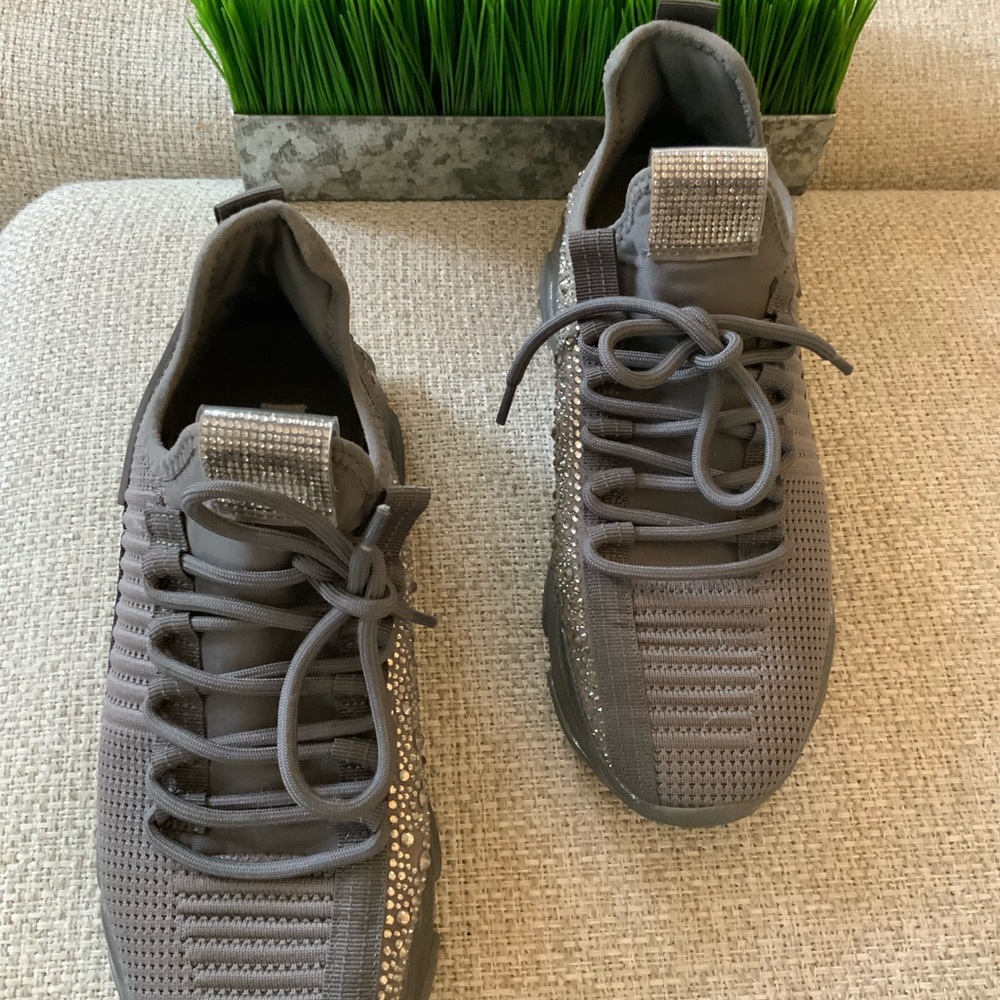 Steve Madden Sneakers